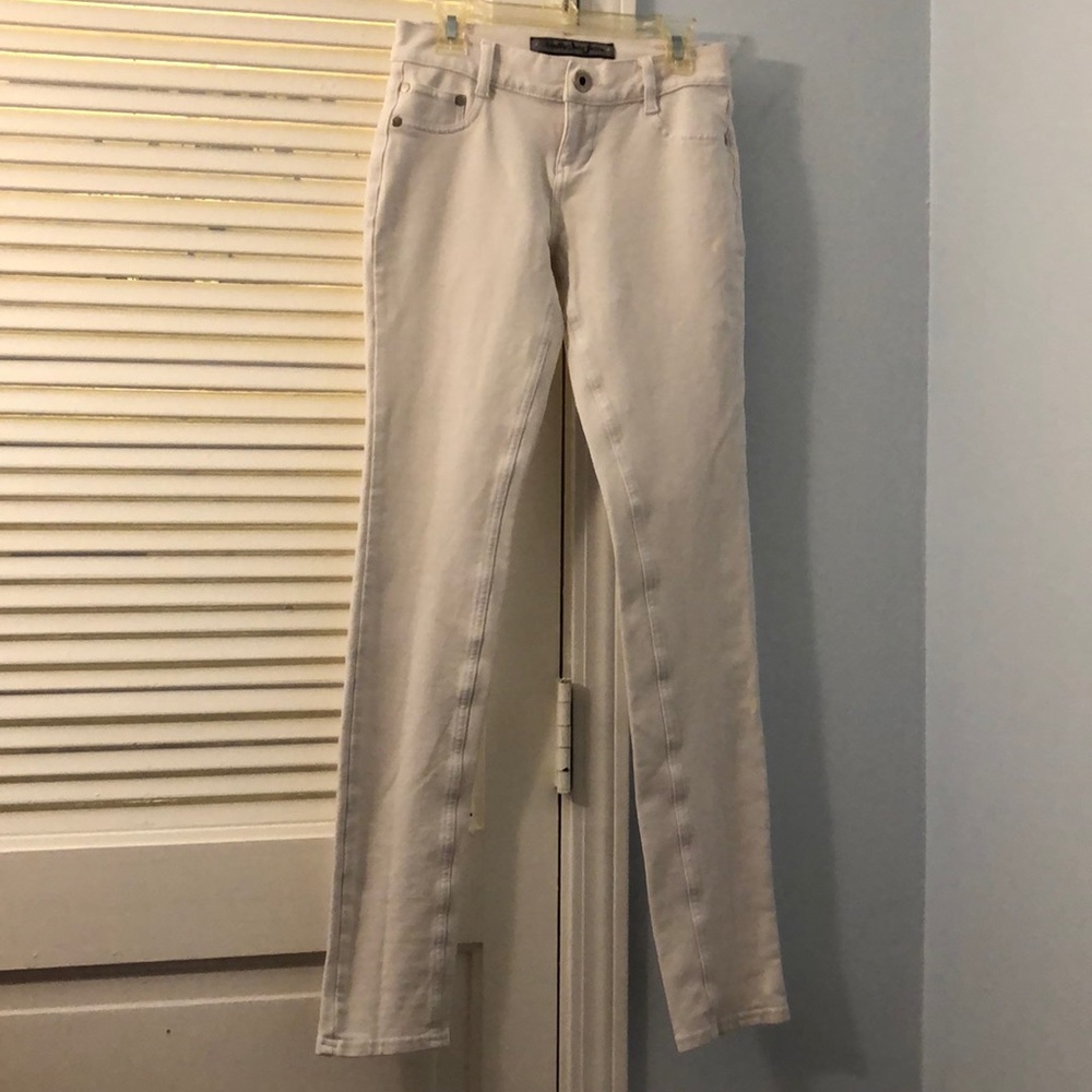 Junior white jeans